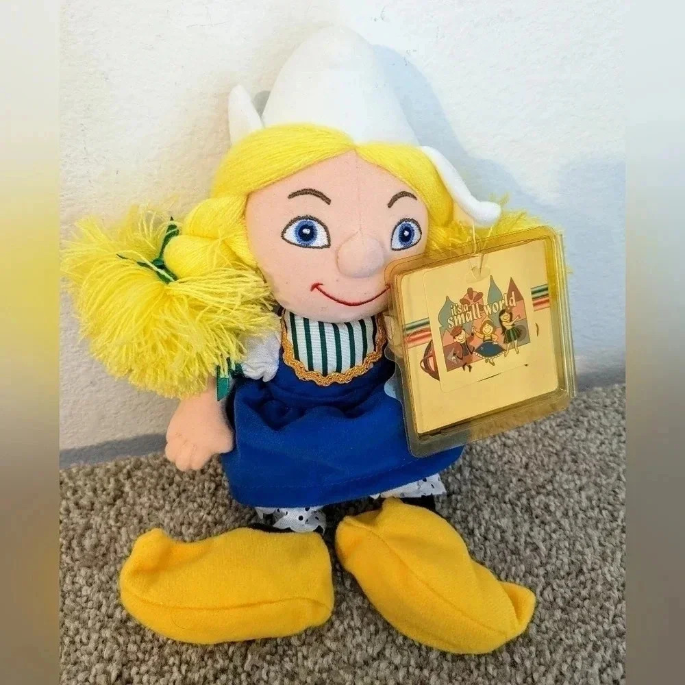 Disney It's A Small World Holland Dutch Plush Doll w/ Tags Yellow Clogs